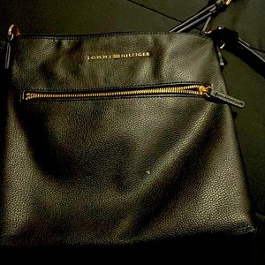 Tommy Hilfiger purse